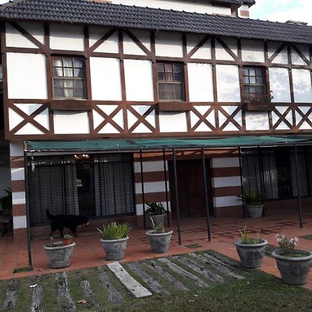 Appartamento Chalet De Las Tejas Rosario Esterno foto